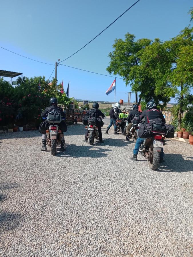 איפראן Motel Ain Mersa מראה חיצוני תמונה